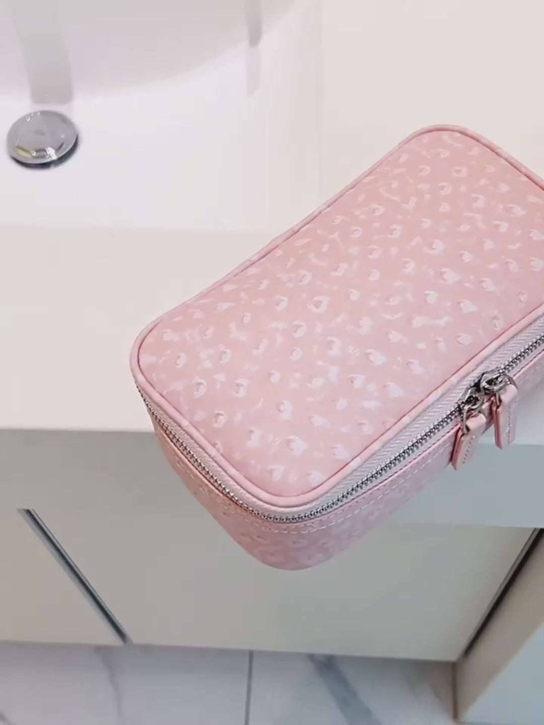 Rectangular makeup bag