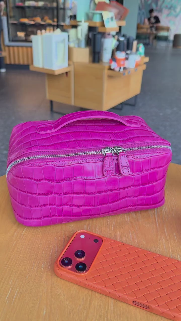 Layflat leather vanity bag
