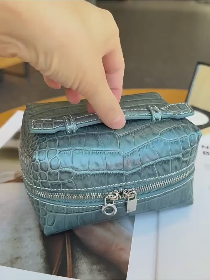 Portable Makeup Bag