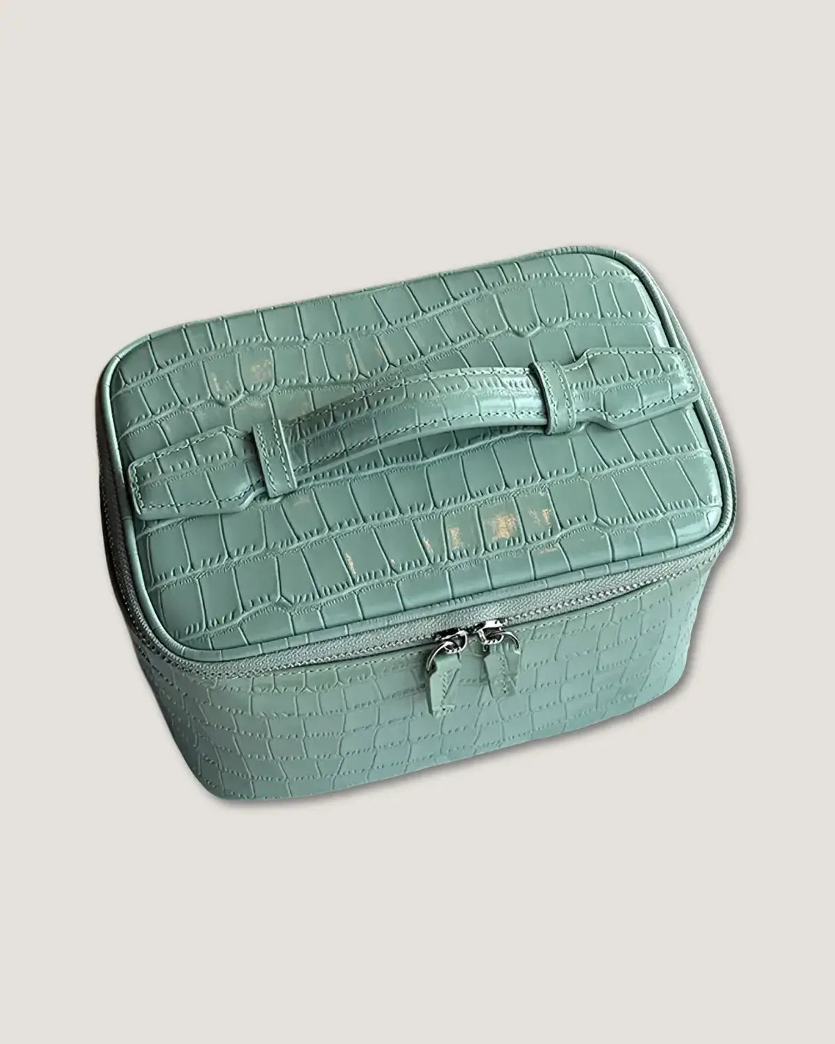 Medium Train Case