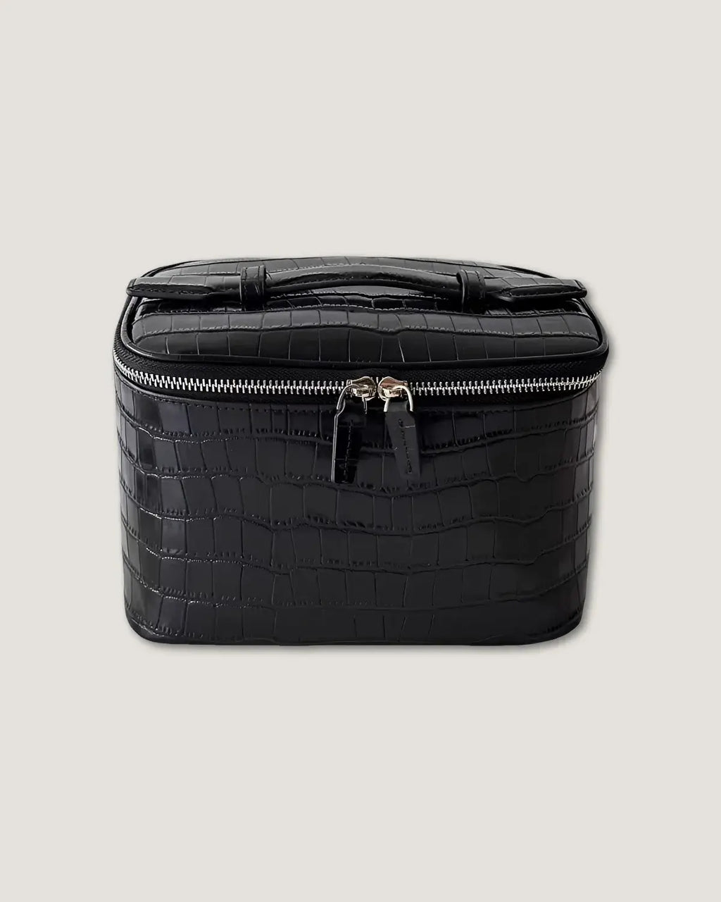 Medium Train Case