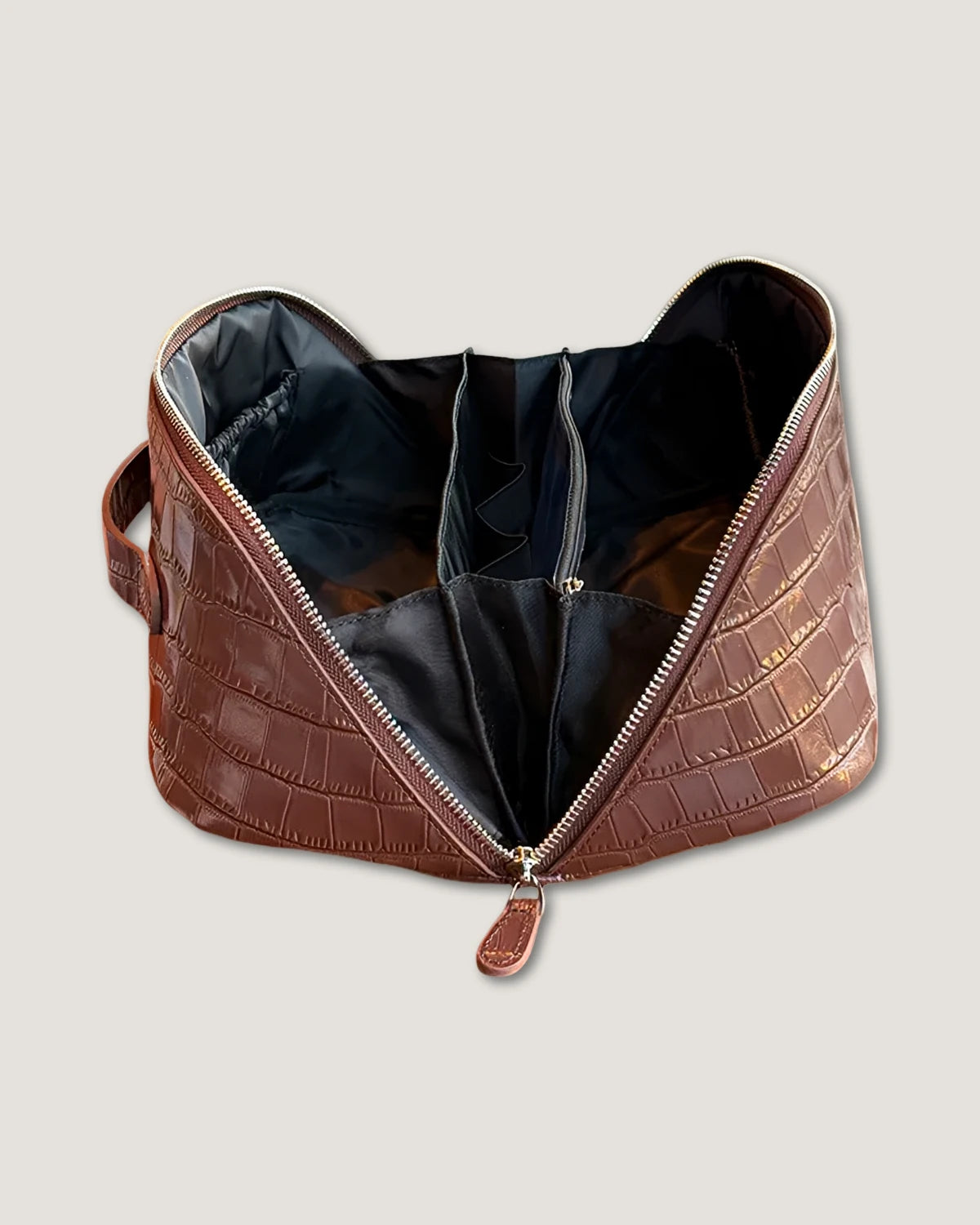 Layflat leather vanity bag