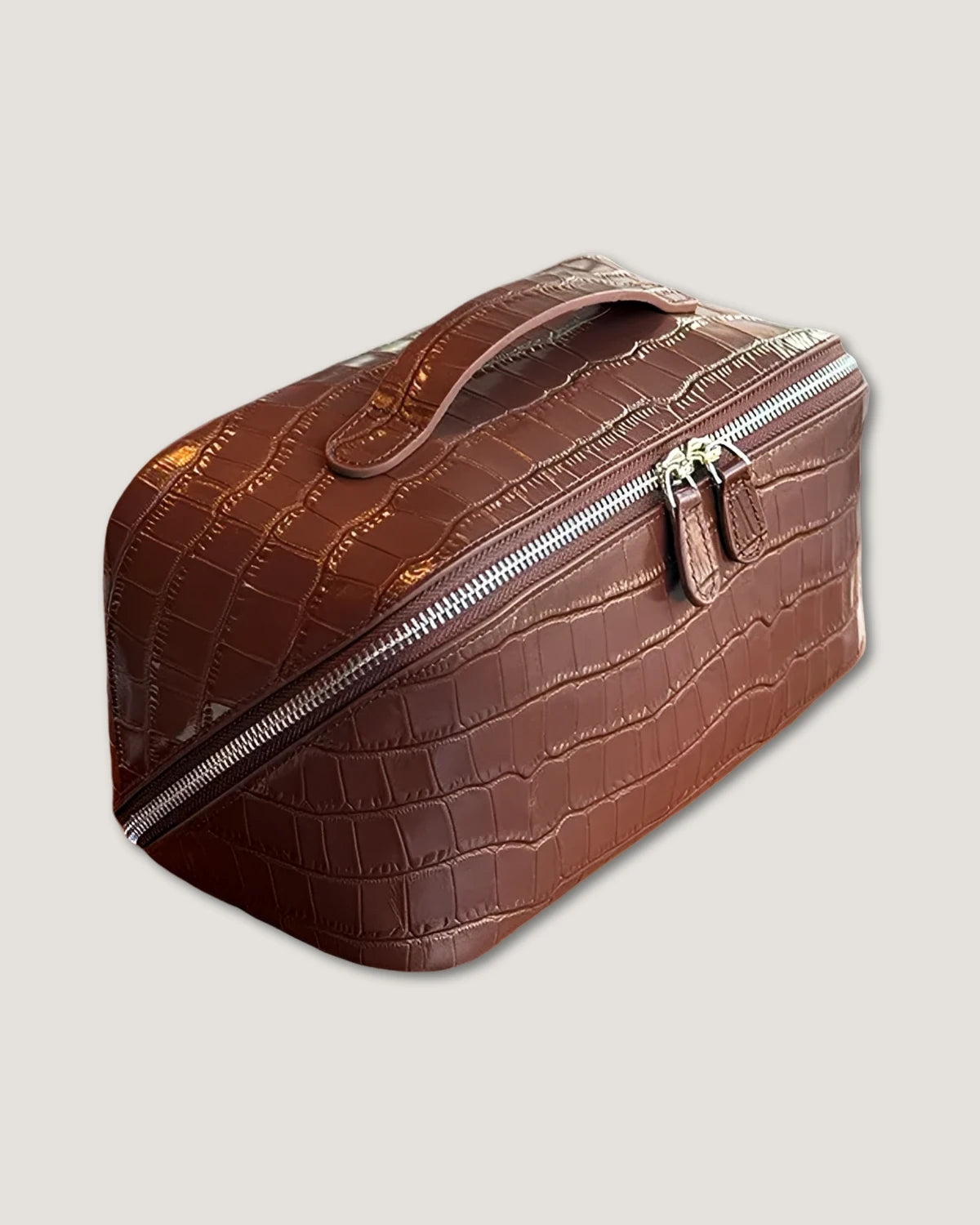 Layflat leather vanity bag
