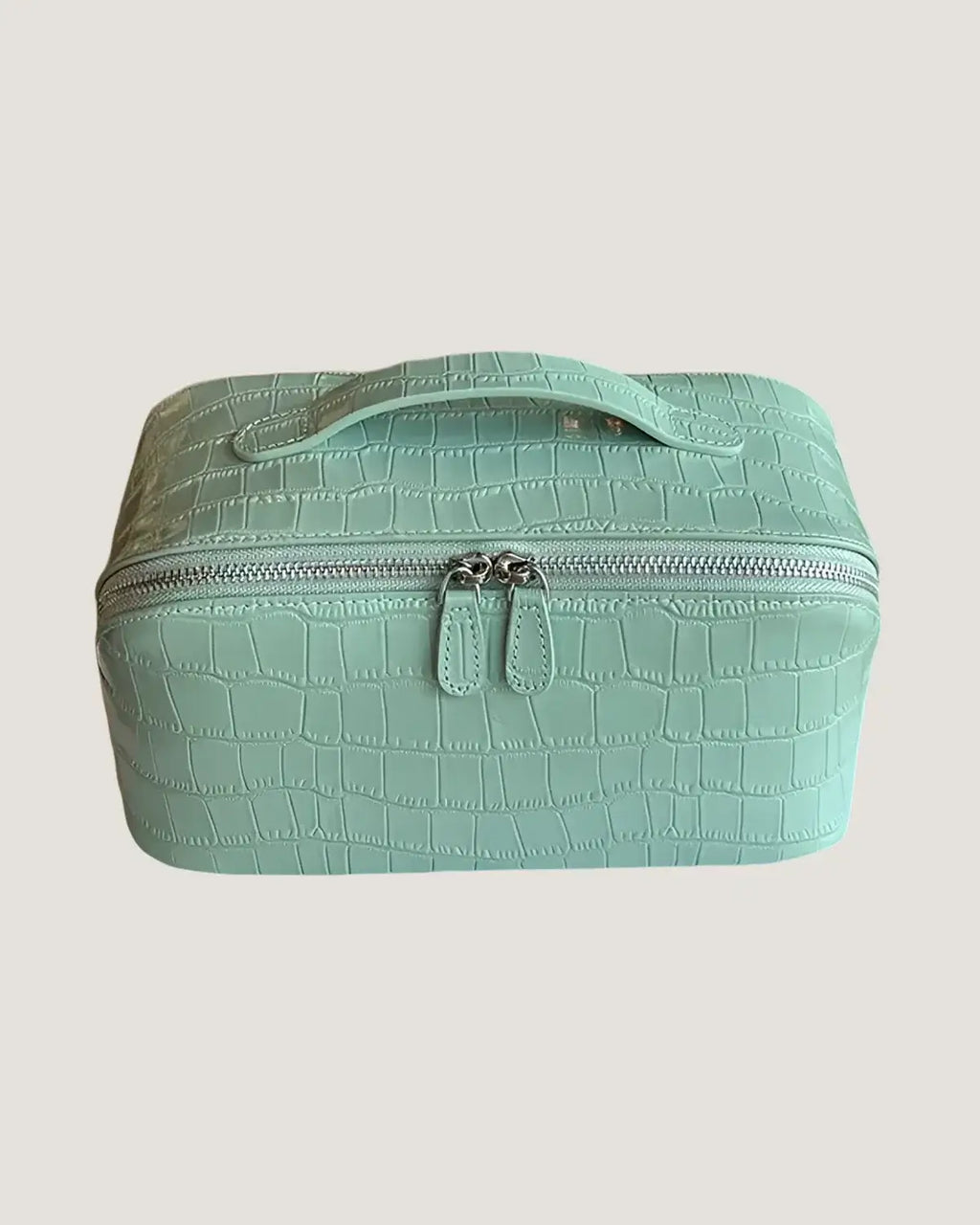 Layflat leather vanity bag