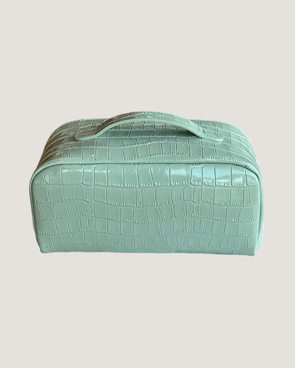 Layflat leather vanity bag