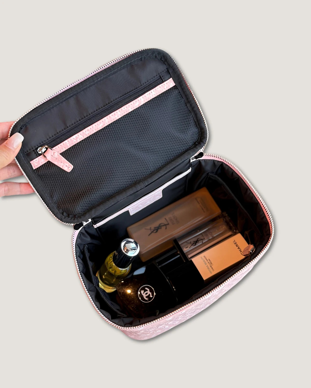 Medium Train Case