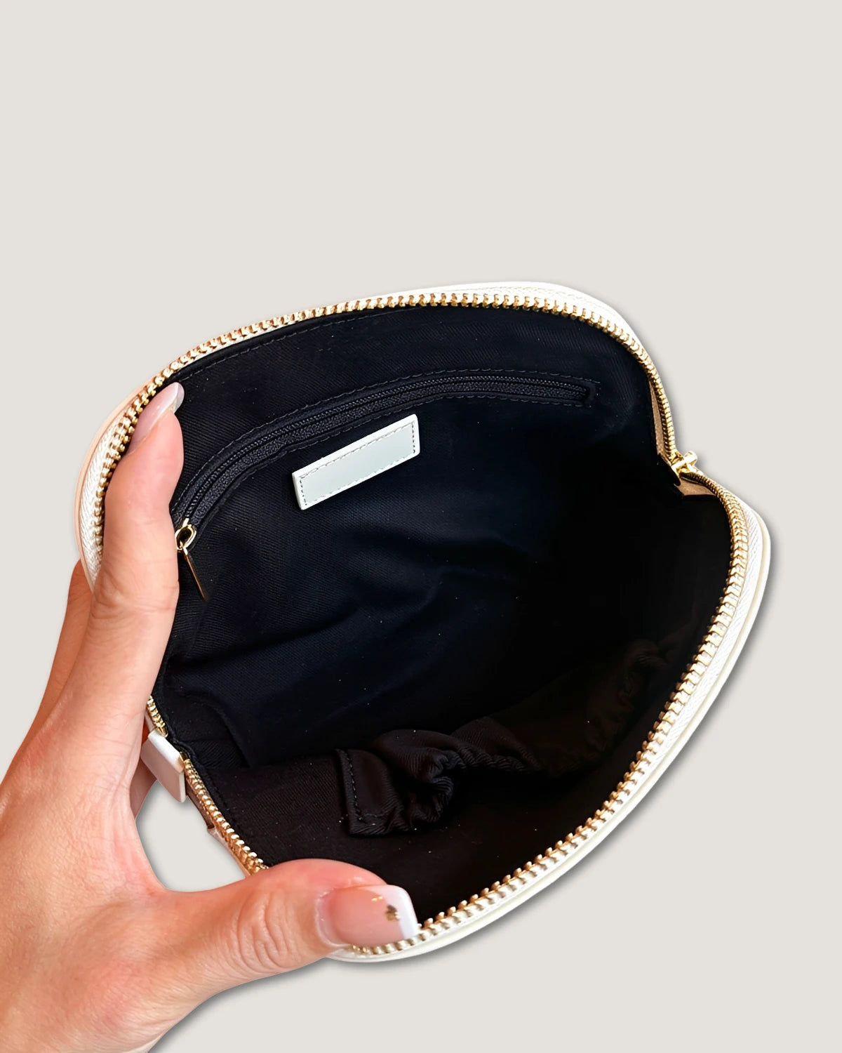 Shell Makeup Bag