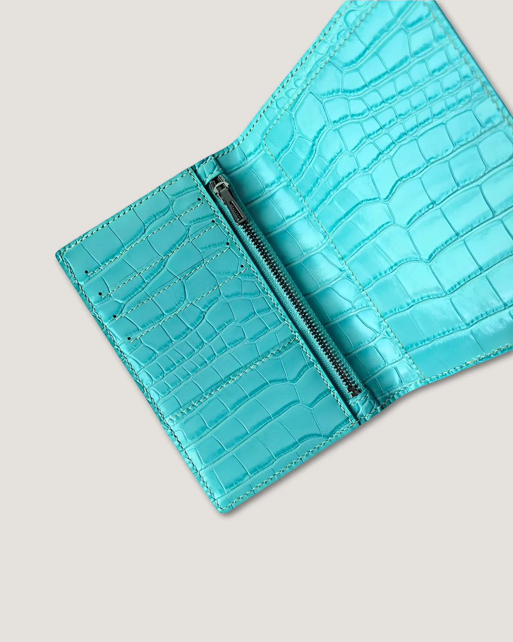 Minimalist Portable Passport Holder